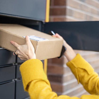 Amazon locker